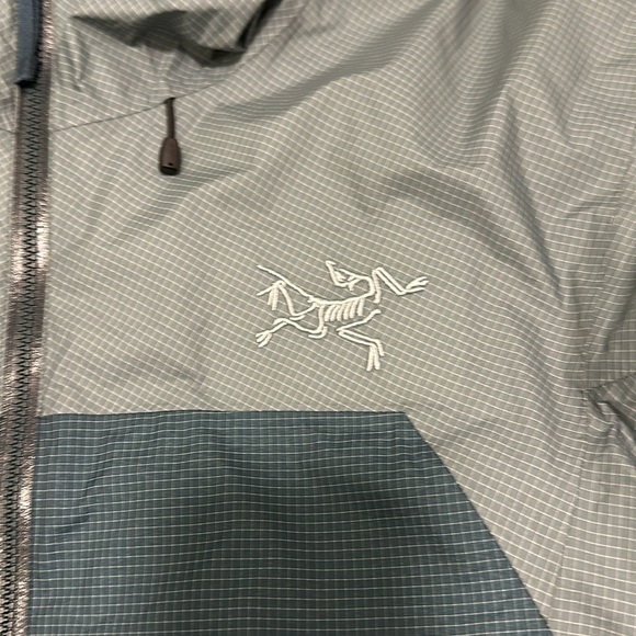 Arc’teryx Rush Insulated Jacket - Picture 3 of 9